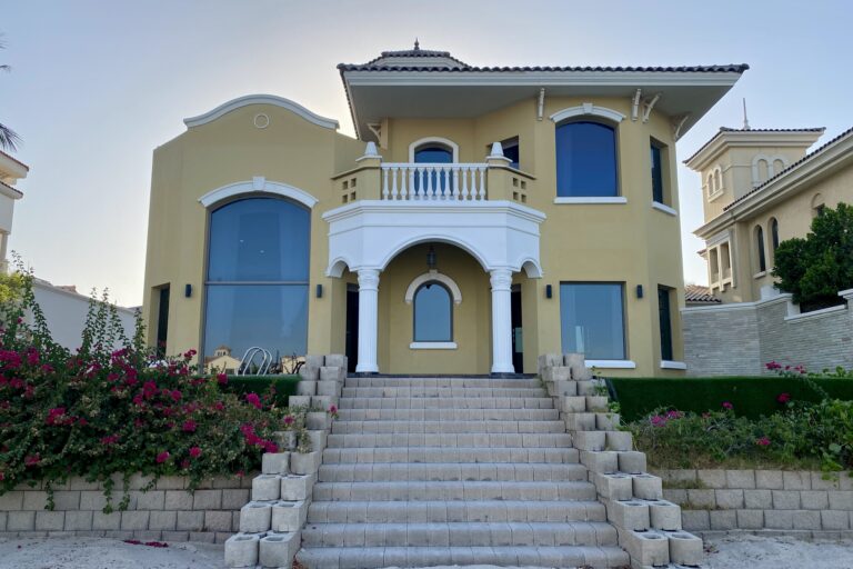 Ready to move-in | Extended plot | Skyline Views