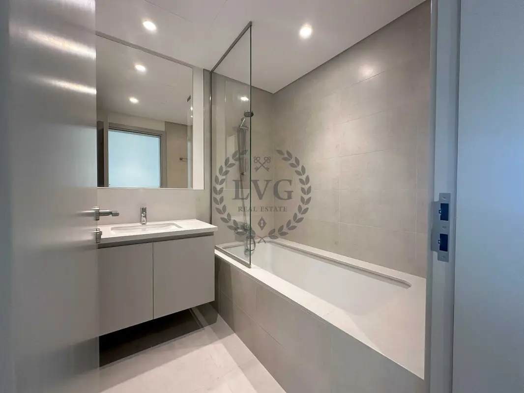 860350830-1066×800 EXCLUSIVE SALE | BRAND NEW 3-BED | LAGOON VIEW