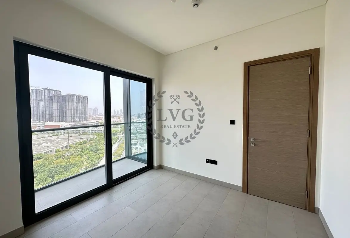 Best Investment| Mid-Floor 1 BR | Bright & Modern