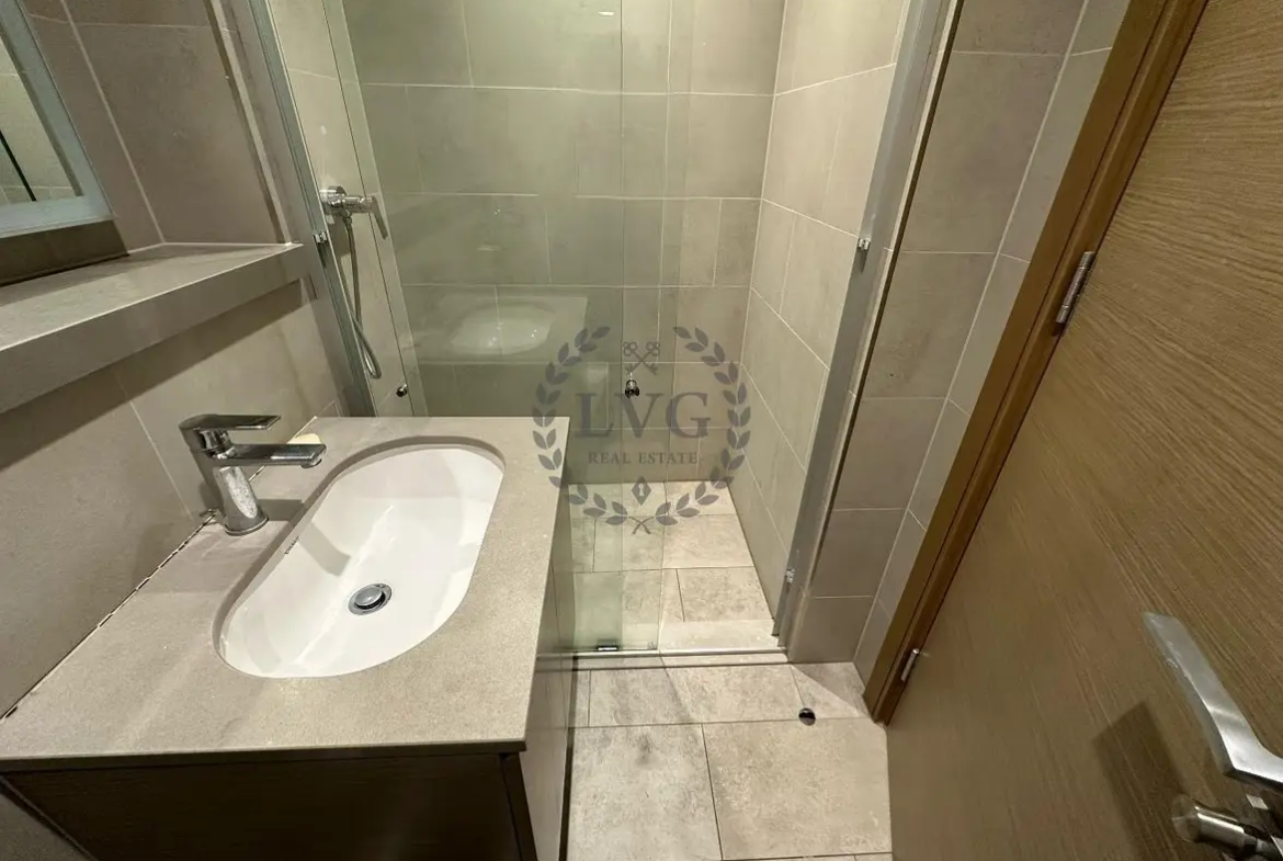 Best Investment| Mid-Floor 1 BR | Bright & Modern