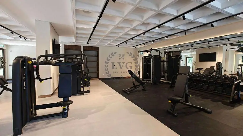 MID FLOOR | BURJ AND SKYLINE VIEW | FULLY FURNISHED