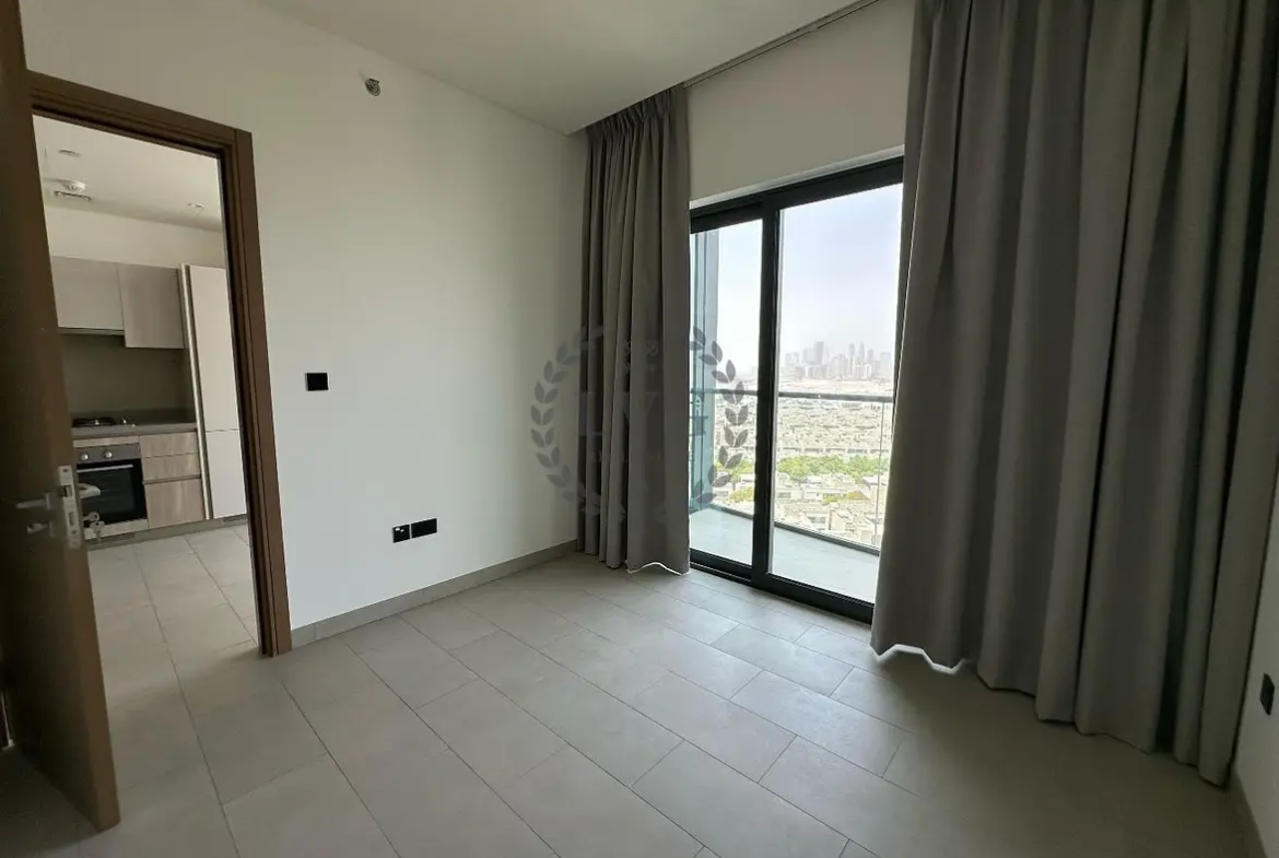 Skyline View | High-Floor 1BR | Inquire now