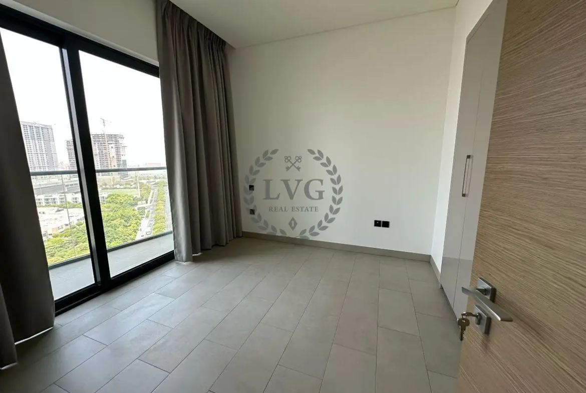 Skyline View | High-Floor 1BR | Inquire now