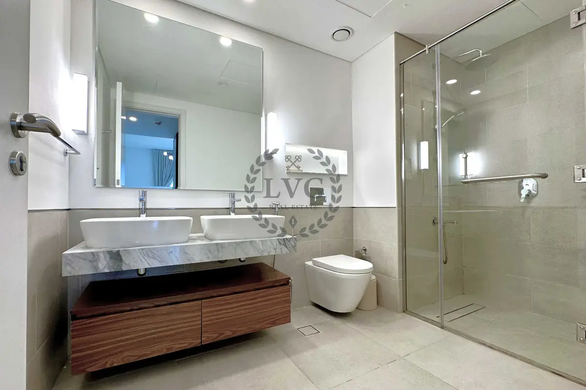860351761-1066×800 Open Kitchen l Unfurnished l Mid Floor | Vacant