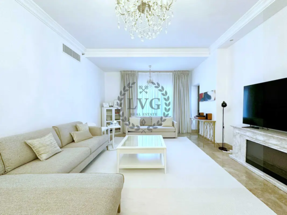 Elegant Living | Serene Community View