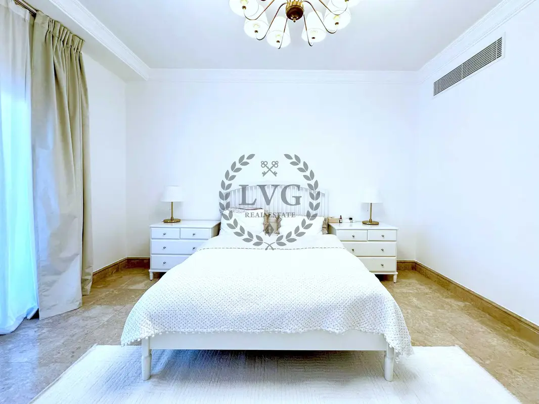 Elegant Living | Serene Community View