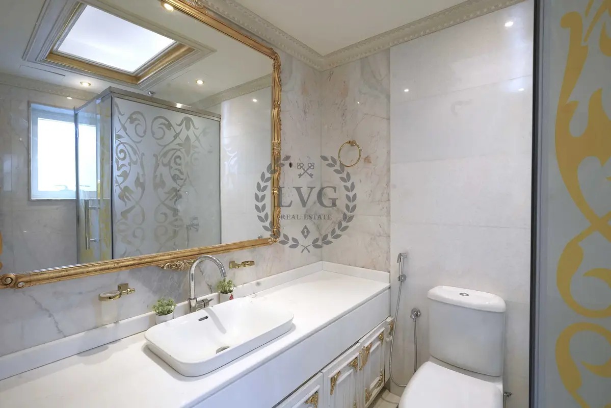 WhatsApp Image 2026-09-15 at 16.36.35 (2) Vacant on transfer | Skyline View | Closer to tip