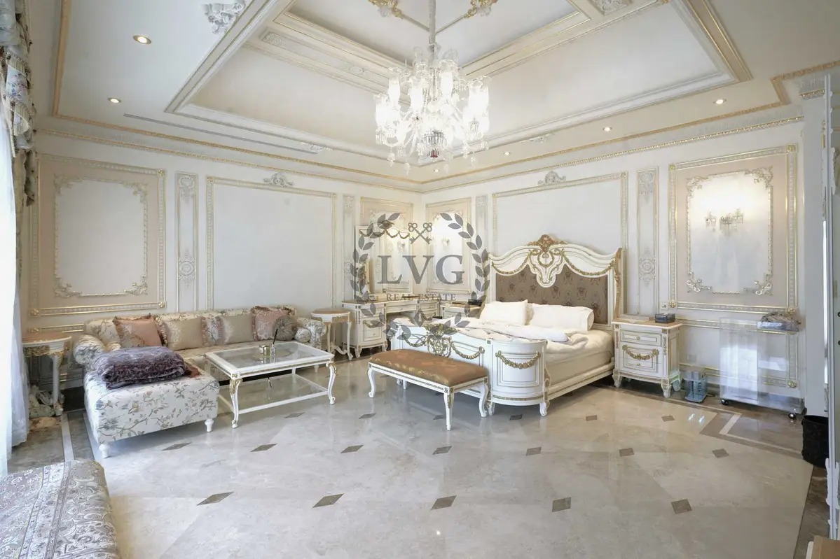 WhatsApp Image 2026-09-15 at 16.36.35 (7) Vacant on transfer | Skyline View | Closer to tip
